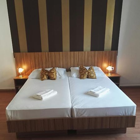 Hid Hotel Budapest Eksteriør bilde